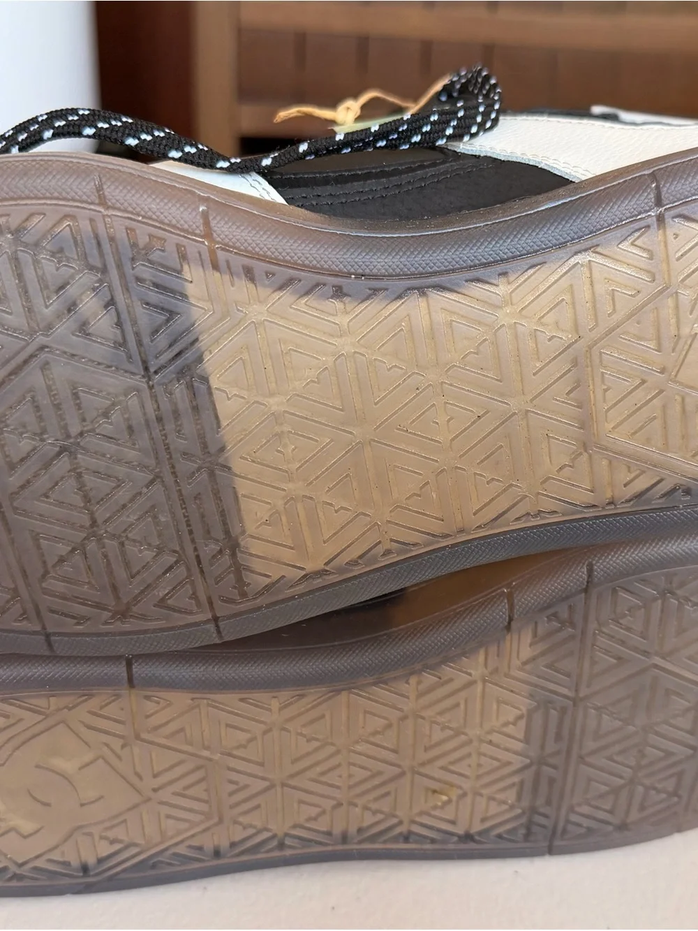 DC genuine shoes